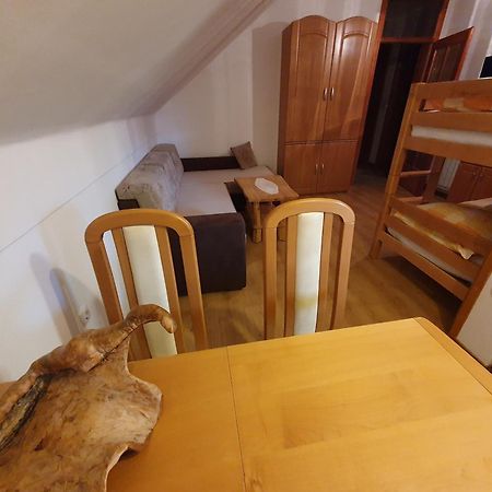 Miskar Rooms Cerknica Kamer foto