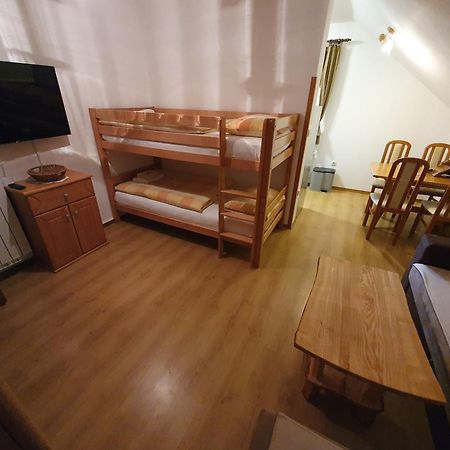 Miskar Rooms Cerknica Kamer foto