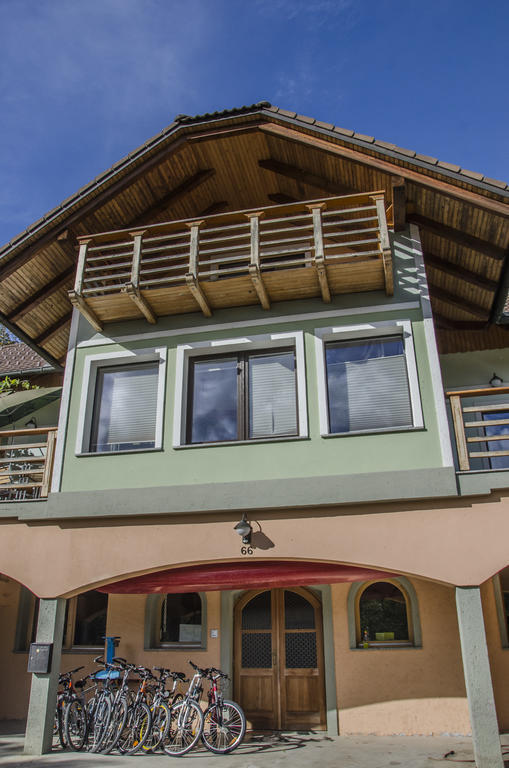 Miskar Rooms Cerknica Buitenkant foto