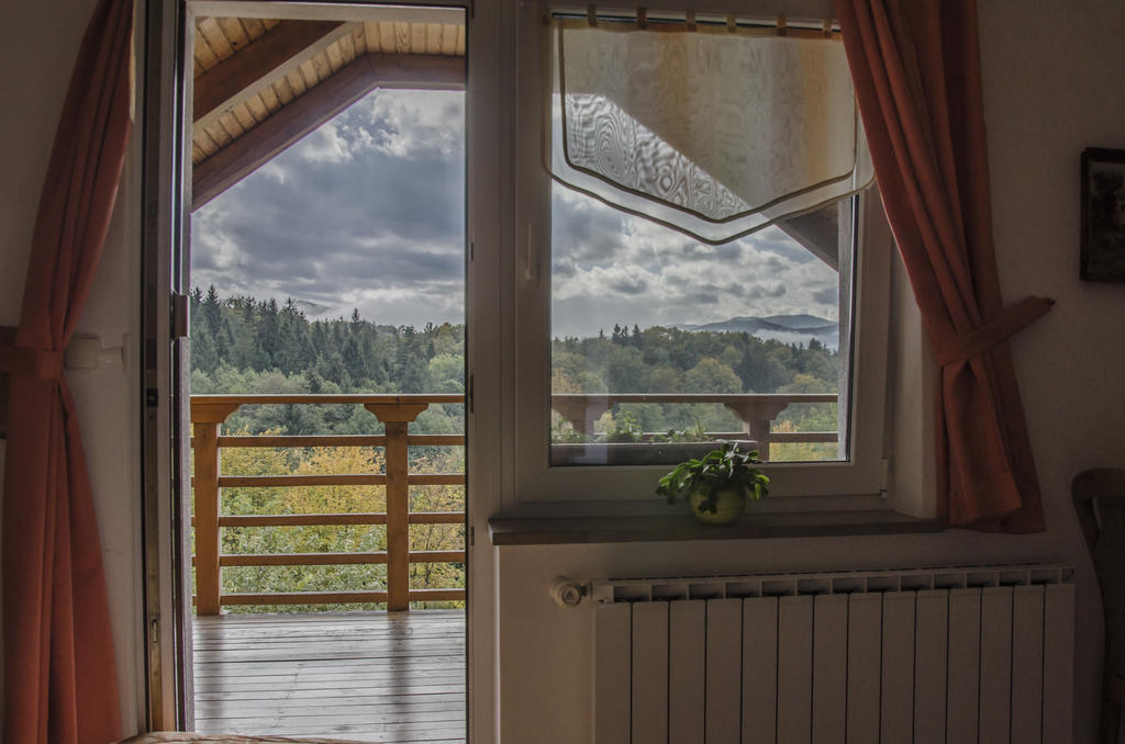 Miskar Rooms Cerknica Kamer foto